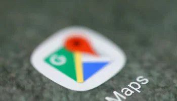 Google Haritalar’a çıplak yakalanan adam tazminat Aldı