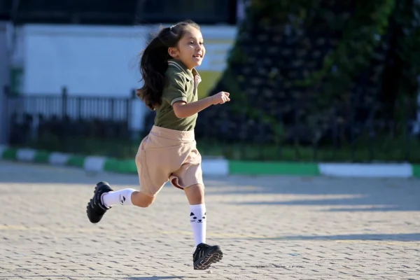 MEB Serbest Kıyafet Uygulamasını Sona Erdirdi