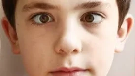 Gözleri 'Şaşı' Yapmak Zararlı mı?