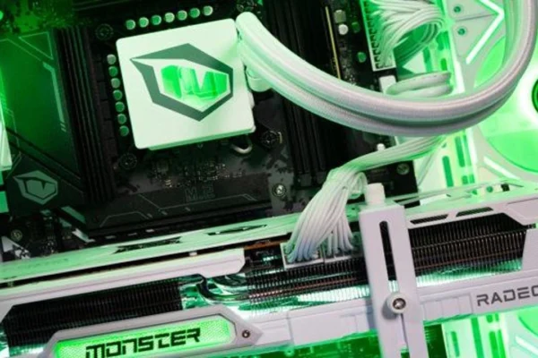 AMD 9950X3D ve RX 9070 XT’li en güçlü masaüstü oyun canavarı