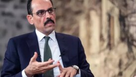 İbrahim Kalın’ın “Heidegger’in Kulübesine Yolculuk” Kitabı Zirvede