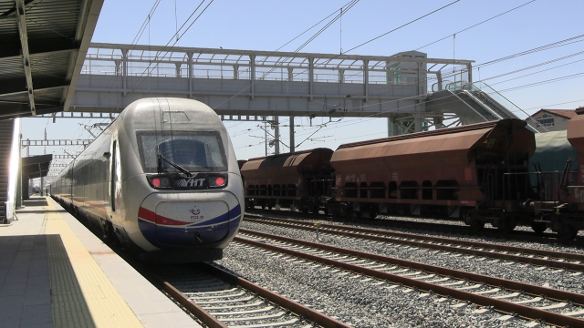 Edirne-İstanbul arası 1,5 saate düşüyor, ilk test sürüşü başarılı geçti