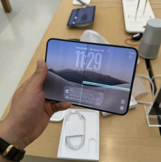 Araba fiyatına satılan telefonda büyük kriz! Dev şirket sessizliğini bozdu